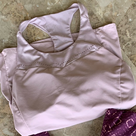 Fabletics Outfit - Picture 2 of 3